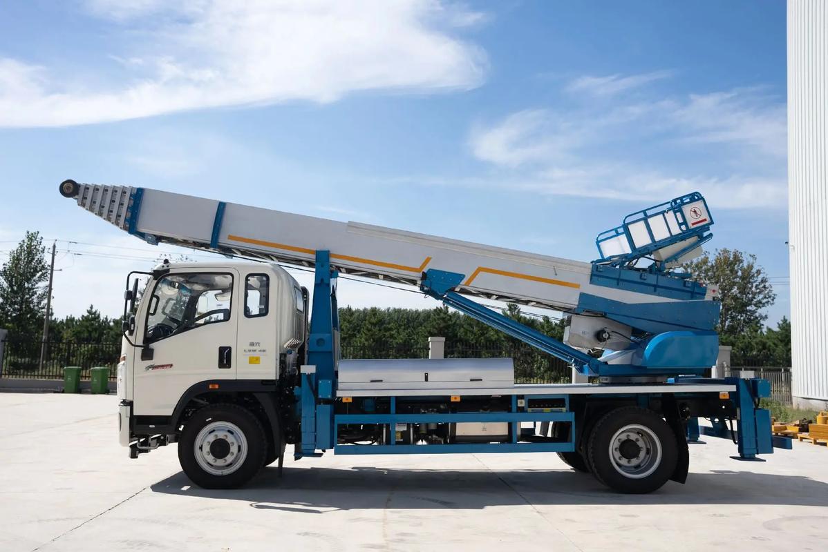 宜阳云梯上料车租赁费用